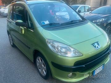PEUGEOT 1007 14 HDI DOPPIA PORTA SCORREVOLE