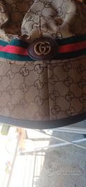 Cappello di gucci