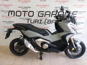 Honda xadv 750 2023 soli 9000 km