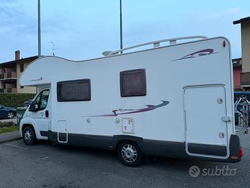 Camper Mandardato Rimor 89TC accessoriato