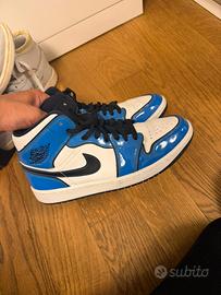 Nike Air Jordan 1 Mid “Signal Blue” taglia 43