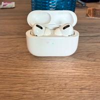 Apple AirPods