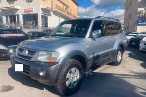 Mitsubishi Pajero 3.2 Td Gancio Traino 7 Posti