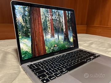 Macbook pro 13 M1