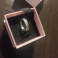 Chimento oro bianco con diamanti. 