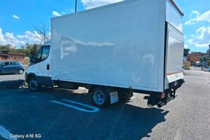 Iveco Daily euro 6 furgone sponda 