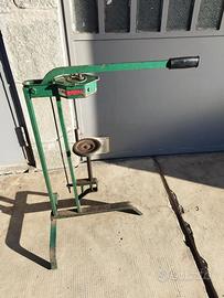 Tappatrice per bottiglie a leva per tappi di sughe