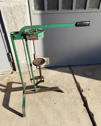 Tappatrice per bottiglie a leva per tappi di sughe