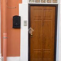3 LOCALI A NETTUNO