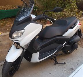 Yamaha X-Max 250 - 2011