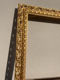 Cornice oro