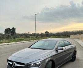 MERCEDES CLA 200 PREMIUM 2019