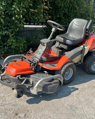 T42 Tagliaerba 4x4 HUSQVARNA seminuovo RIDER PRO F