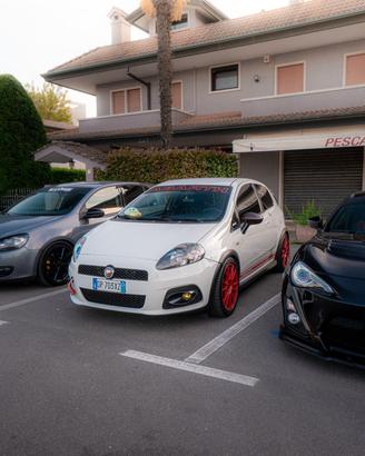 Grande Punto Abarth esseesse