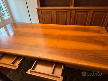 Scrivanua legno