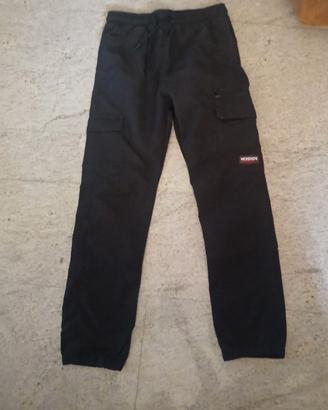 pantaloni 