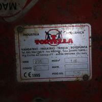 Vangatrice marca Tortella, serie 205, mod. 146