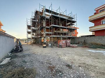 Trivano di nuova costruzione -veranda e posto auto
