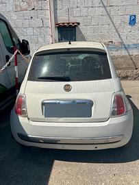 Fiat 500 incidentata