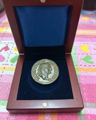 Moneta sesterzio romano