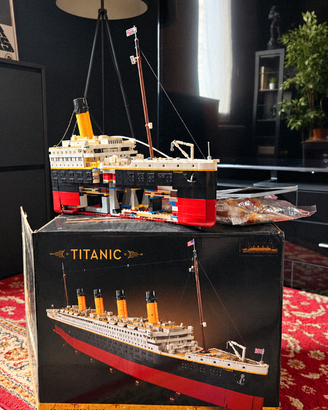 Titanic LEGO-compatibile
