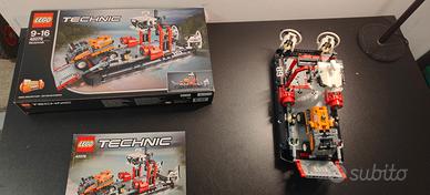 LEGO Technic Hovercraft 42076. 