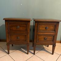 Coppia comodini in legno massello