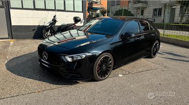MERCEDES BENZ CLASSA A FULL STYLE AMG BLACK