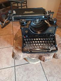 Macchina da Scrivere Olivetti M40