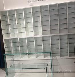 Arredamento negozio