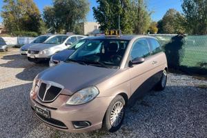Lancia Ypsilon 1.4 Platino Ecochic GPL