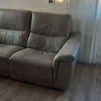 Divano in pelle