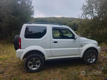 Jimny  1.5 Diesel 86CV anno 2009 con ABS