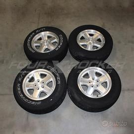N°4 cerchi in lega 16×7 Jeep Cherokee KJ