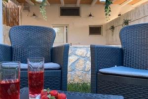 Casa Demetra-Le Casette tra gli Ulivi fino a 5 pax