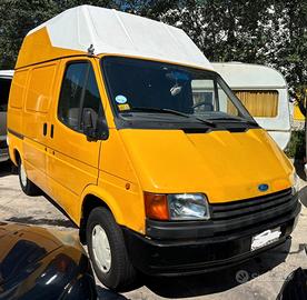 FORD TRANSIT per ricambi usati
