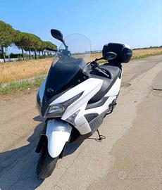 Scooter Kymco 300i