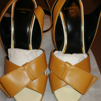 De'collete' in pelle lanvin