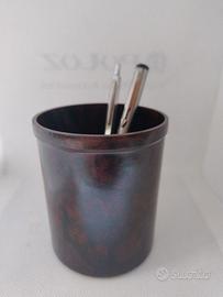 Portapenne da scrivania in bakelite 