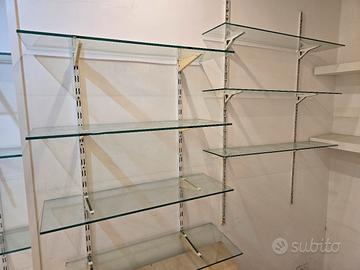 Scaffali a parete multiuso