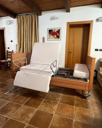 Letto da Degenza Elettrico con materasso.