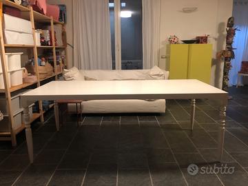 Tavolo bianco Cappellini