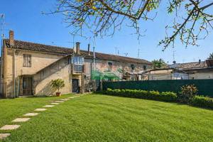 Villa di 220 m² con 5 locali a Ravenna