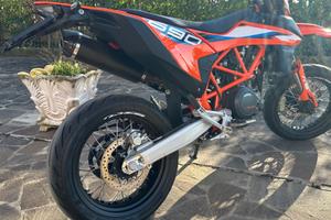 Ktm 690 smc
