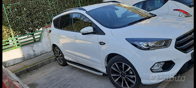 Ford kuga 1500 120cv Diesel 49.000km