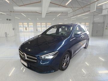 MERCEDES-BENZ B 180 D AUTOMATIC BUSINESS EXTRA MON