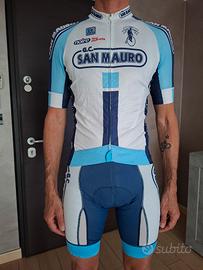 completo Biemme ciclismo con gilet