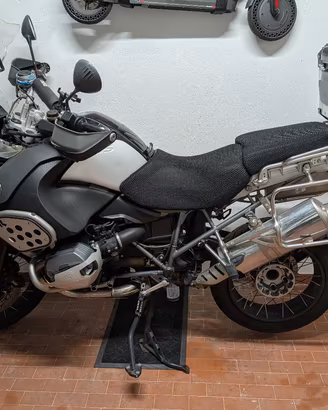 GS 1200 Adventure triple black 