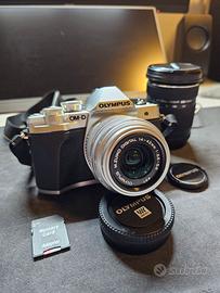 Macchina fotografica Olympus OM-D E-M10 Mark III