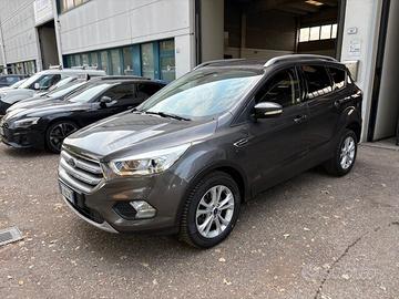 Ford Kuga 1.5 TDCI 120 CV S&S 2WD Powershift Titan